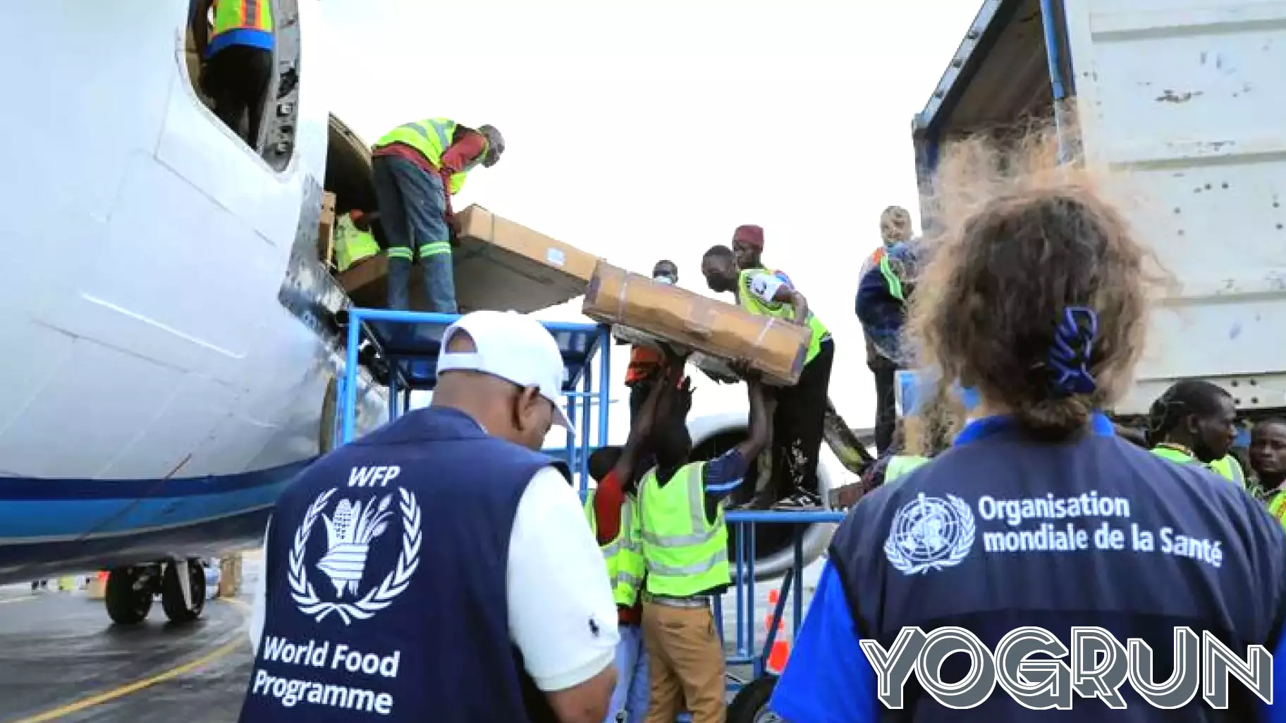 Ebola epidemic spreading rapidly and outpacing containment efforts