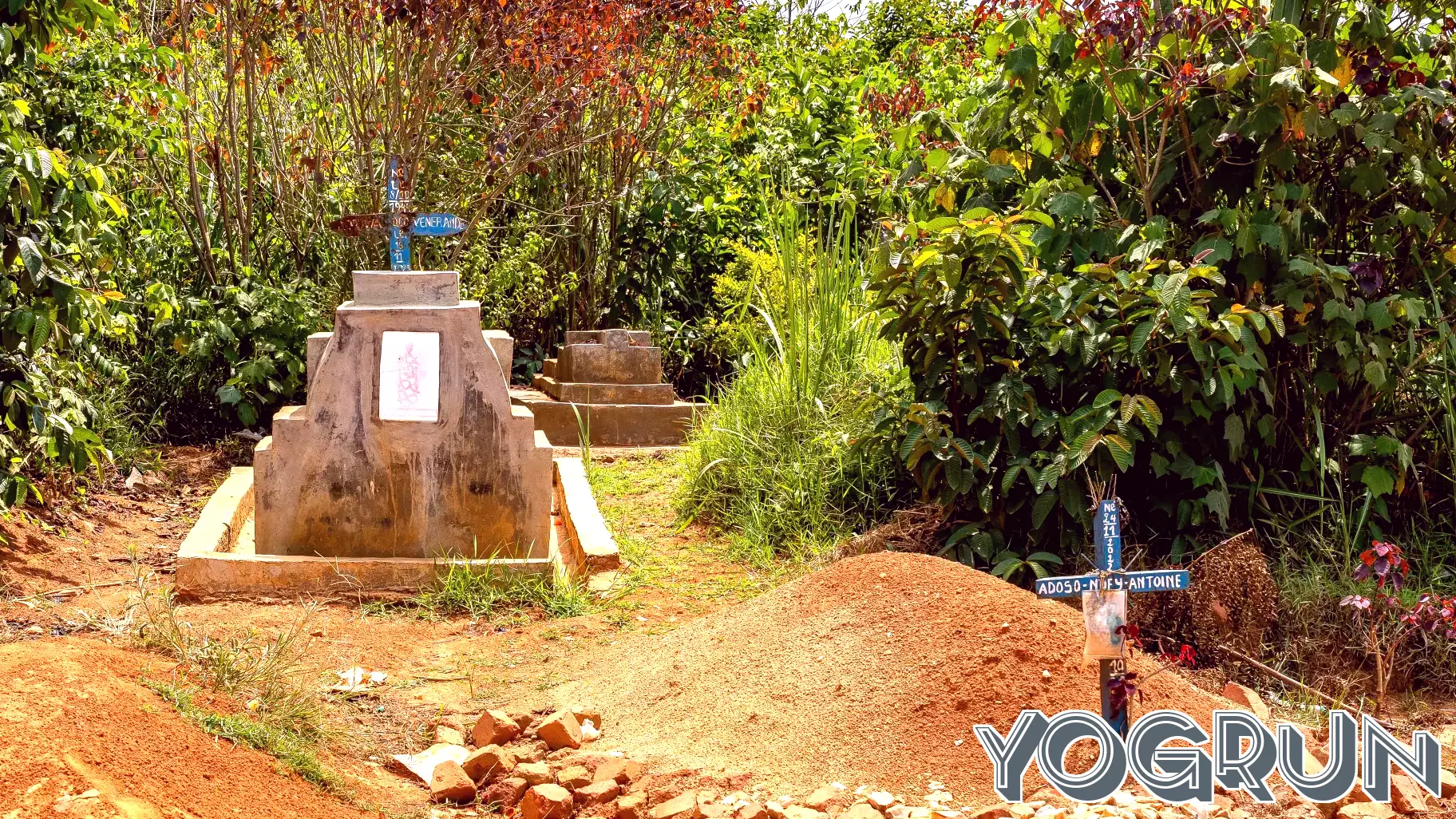 In the Ebola epicenter, a gold-mining town reacts with fear, disbelief and grit