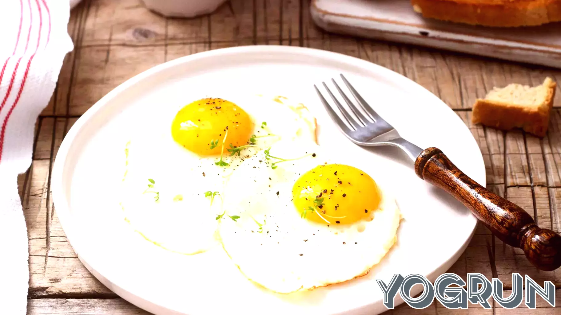What Happens to Your Blood Pressure and Cholesterol When You Eat Eggs Every Day